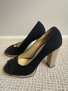 Martinez Valero Linen Black and Tan Block Heel - 7.5
